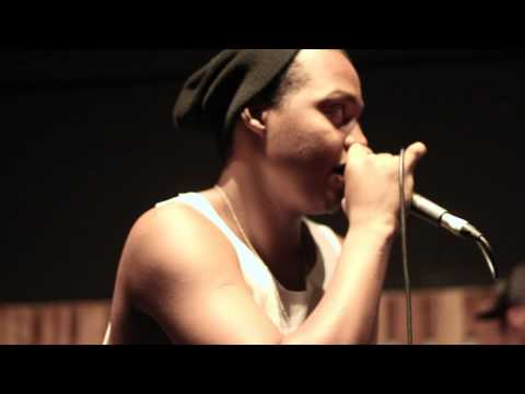 Duelo de MCs Nacional 2013 - Eliminatória Salvador - Morris vs Big (final)