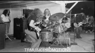 &quot;Trust&quot; Lynyrd Skynyrd (original studio)