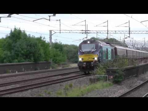 68016 & 68017 storm through Tamworth 17-09-16