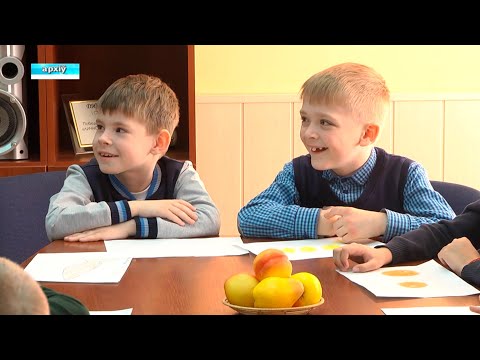 380 оздоровительных лагерей организуют для школьников Гомельской области на осенних каникулах видео