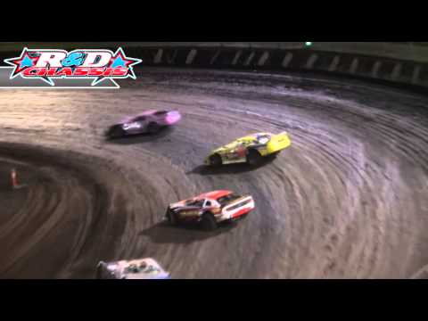 Super Sedans - B-Main - National Series - Toowoomba Speedbowl - 29.12.13