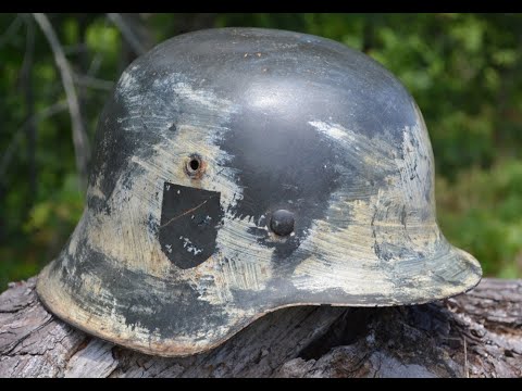 Removing Postwar paint from a WWII German helmet with the Acetone method!