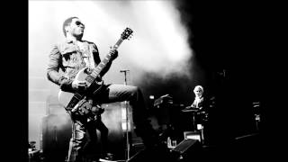 Lenny Kravitz - Back in Vietnam (2008)