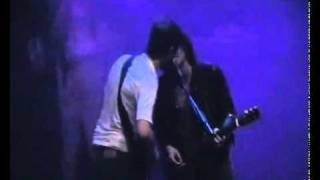 The Libertines - 15. Tell The King (live at the astoria).mp4