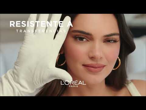 thumbnail video image 2 of Base de maquillaje L'Oréal Infallible 32h Freshwear Foundation tono 140 beige dore 30 ml, 2 of 5