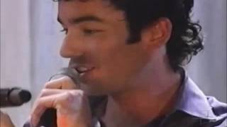 Lola y Flor Cantan Magico, Y la vida.mp4