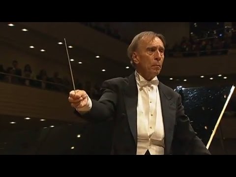 Beethoven - Piano Concerto No. 3 (Brendel, Abbado)