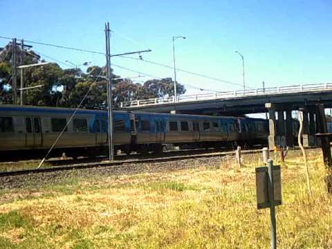Trains cross at North Altona