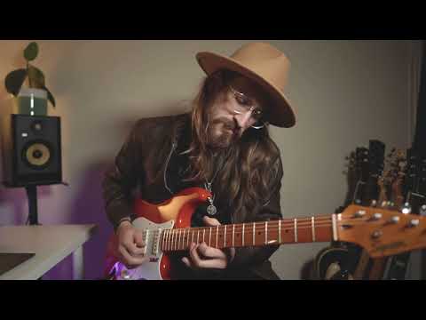 This SQUIER Has a Crazy Tone! | Blues Jam