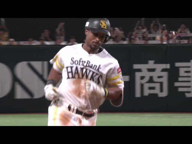 【7回裏】絶好調!! ホークス・ダウンズ 今季第1号の2ランホームランでさらに突き放す!! 2025年7月15日 福岡ソフトバンクホークス 対 千葉ロッテマリーンズ