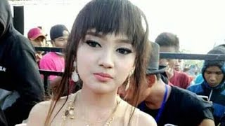 Download lagu Kelingan Mantan - Jihan Audy mp3
