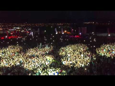 Funjoya 2017 sit down moment