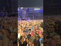 🔥AGORA: Multidão grita “Sem Anistia” antes do show de Caetano Veloso em São Paulo🔥