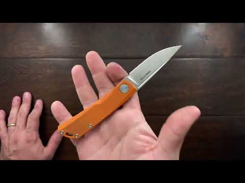 The Real Steel Luna Light Weight Model.