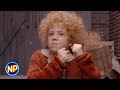 Annie Beats Up Some Bad Boys Annie 1982 Now Playing