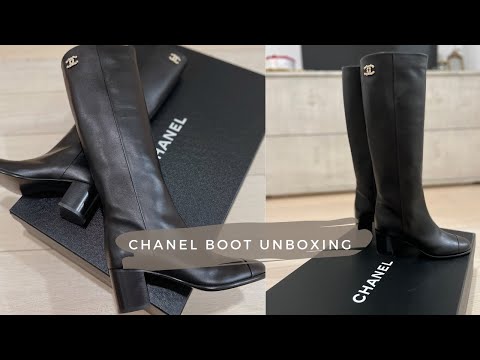 CHANEL UNBOXING | Chanel Boot Unboxing & First Impressions