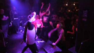 Discharge - Cries of Help