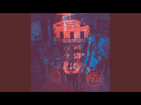 Low Man's Land (live @ La Chapelle) (feat. Ephraim Cielen, Pieter-Jan De Smet, Arne Leurentop &...