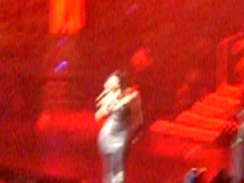 Laura Pausini pesaro 2009