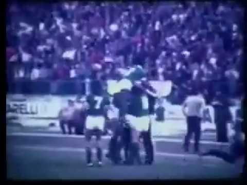 Andre Catimba (Guarani) - 04/07/1976 - Guarani 3x0 São Bento - 1 gol