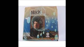 Download lagu Biricik - Yalan Değil mp3 Download lagu Biricik - Yalan Değil mp3