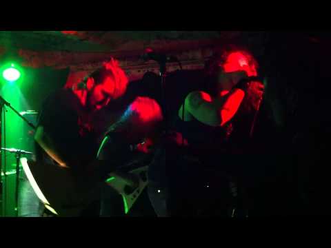 UNDEAD CREEP (ita) live @ Berlin Köpi 18.Oct.2013 part 2