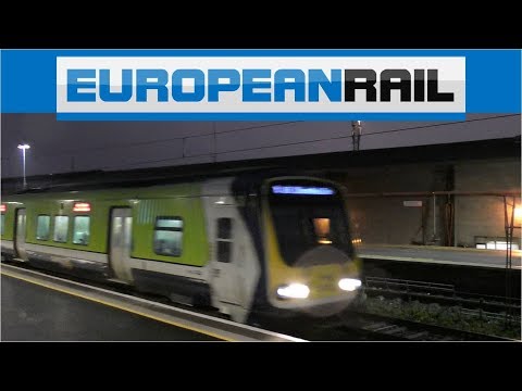 Iarnród Éireann Irish Rail Commuter 29000 DMU arrives at Dublin Connolly