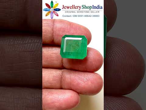 Product video thumbnail