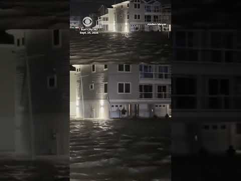 Watch: Nor’easter storm brings violent floods to Long Beach Island, New Jersey #shorts
