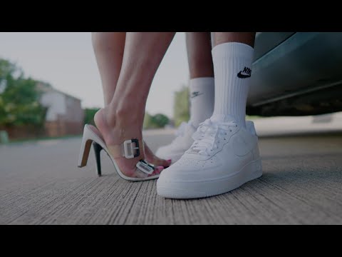 Outlaw Mel - ICY WHITES (feat. Outlaw JayHawk)