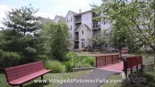 preview picture of video 'Village at Potomac Falls | Apartment Complex Tour | Sterling, VA'