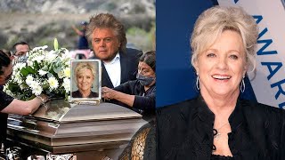 LAST MINUTE! Marty Stuart was there to say goodbye to Connie Smith for the last time.