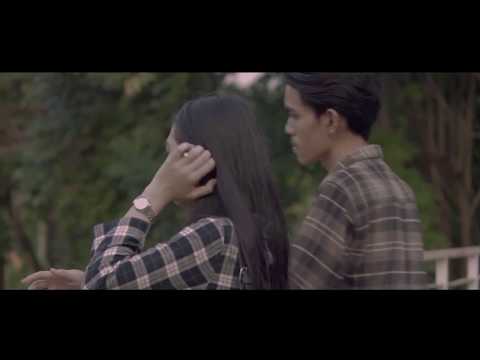 Dheandra - Orang ketiga