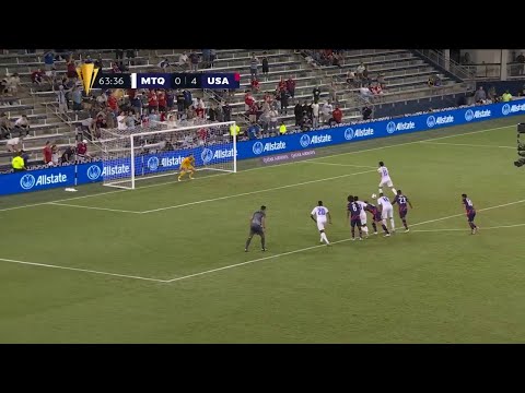 Lovely penalty goal by Emmanuel Rivière