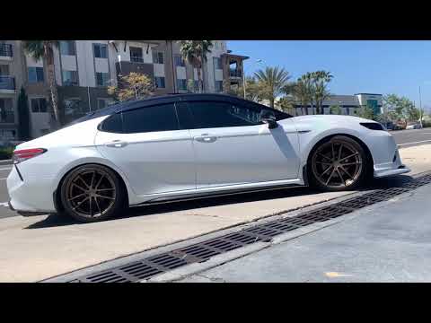 Installed a new carbon fiber steering wheel and new Vossen CVT wheels and tires on Toyota Camry XSE