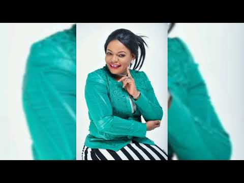 Anastasia Mukabwa - Watangoja Sana (Mashup Super Live Performance)