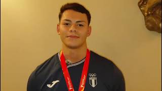 Wilfredo Camey, de Jalapa, se expresa el ganar medalla de bronce en pesas