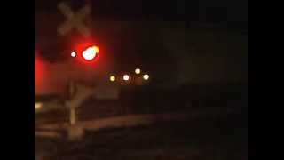 preview picture of video 'Night time Union pacific rail action'