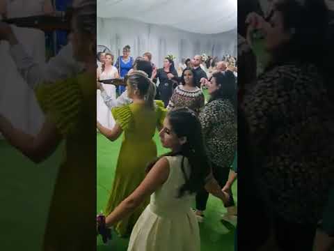 Acțiune - Formatia MODERN din Mioveni - tel: 0741068162 / 0766751805