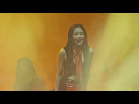 JENNIE - start a war (Live at Coachella Week 2 2025)
