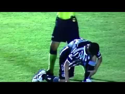 Penalti em Magno Alves Ceará 3x0 ASA