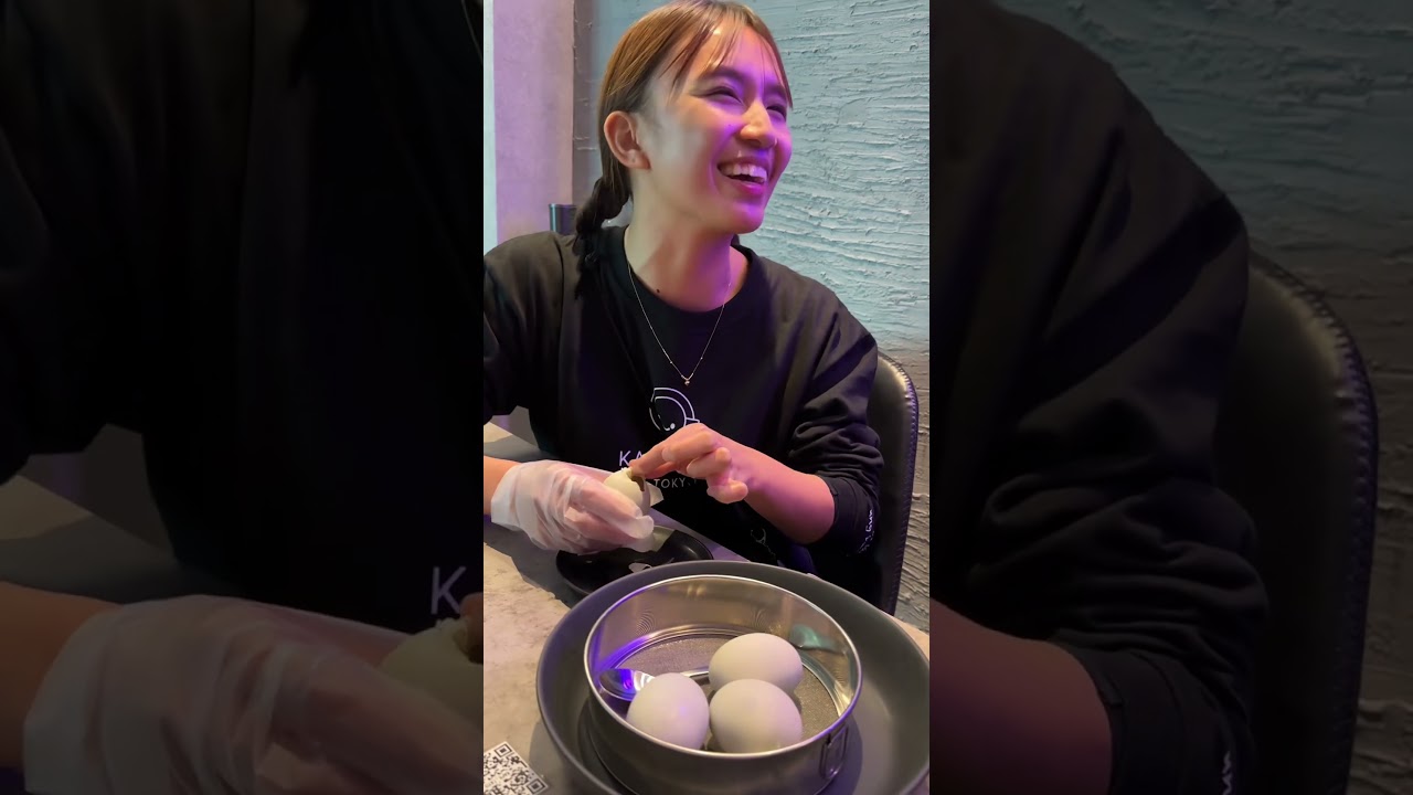 My sister tried to eat balut🥚 #japanese #filipinofood #masarap