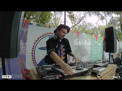 Salut - Branch / Scruscru