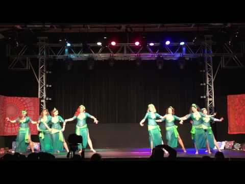 Agata Zakrzewska i grupa występowa tańca orientalnego - Agibni Kulak