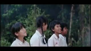 Download lagu Cuplikan Film Jembatan Pensil mp3