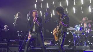 JOHNNY HALLYDAY VIDEO-Le bon temps du rock&#39;n&#39;roll - Tours 3 Juillet 2016