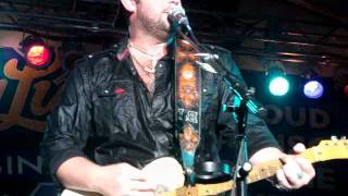 Lee Brice - BEER!