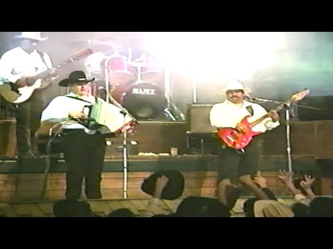 TEJANO MUSIC LIVE.. THE HOMETOWN BOYS...