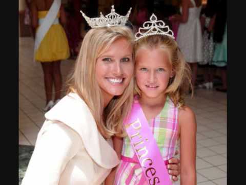 download lagu mp3 mp4 Custom Pageant Music, download lagu Custom Pageant Music gratis, unduh video klip Download Custom Pageant Music Mp3 dan Mp4 320kbps Gratis