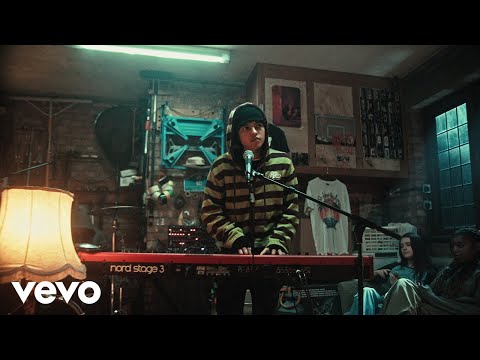 Kamal. - how the f*** does everybody else manage? (live from the garage)